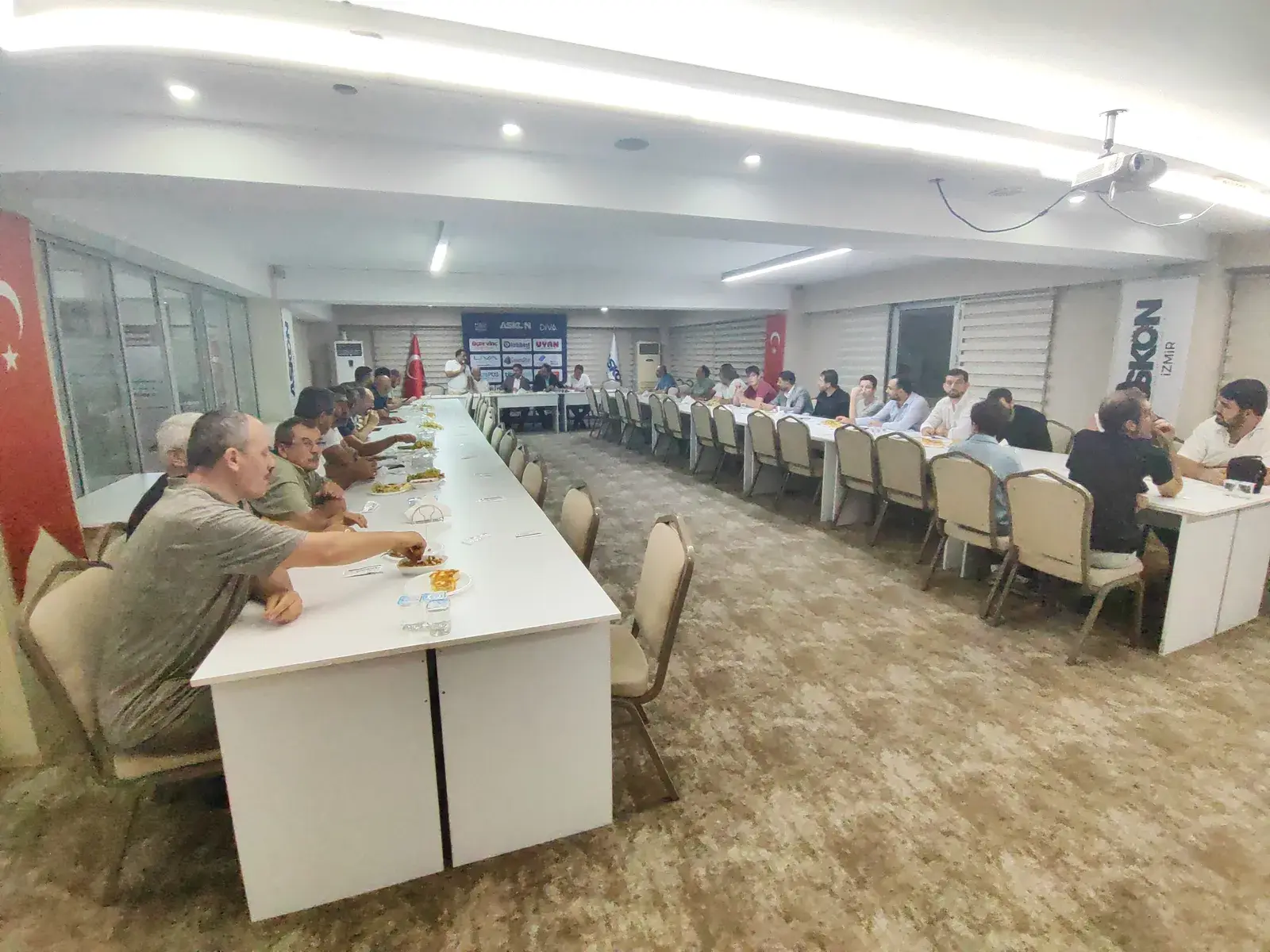 ASKON İzmir — Muhammed Hoca Semineri, 1. kare