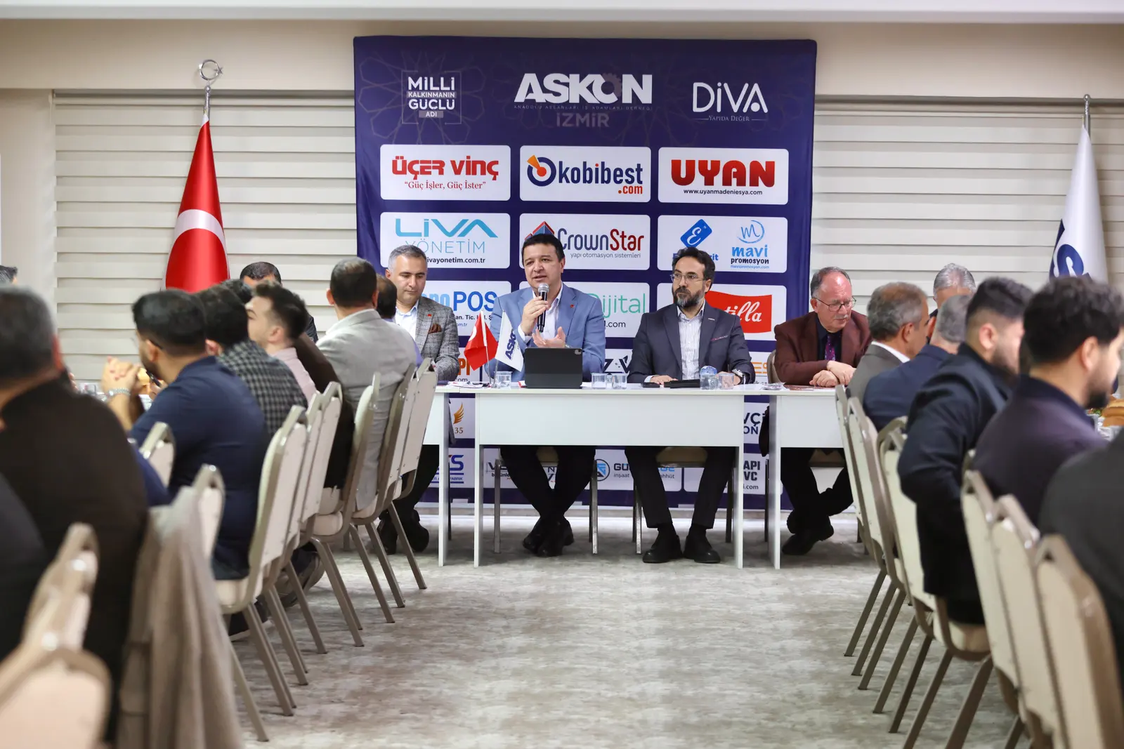 Saadet Partisi Genel Başkanı Mahmut Arıkan ASKON İzmir'de Ağırlandı — 3. kare
