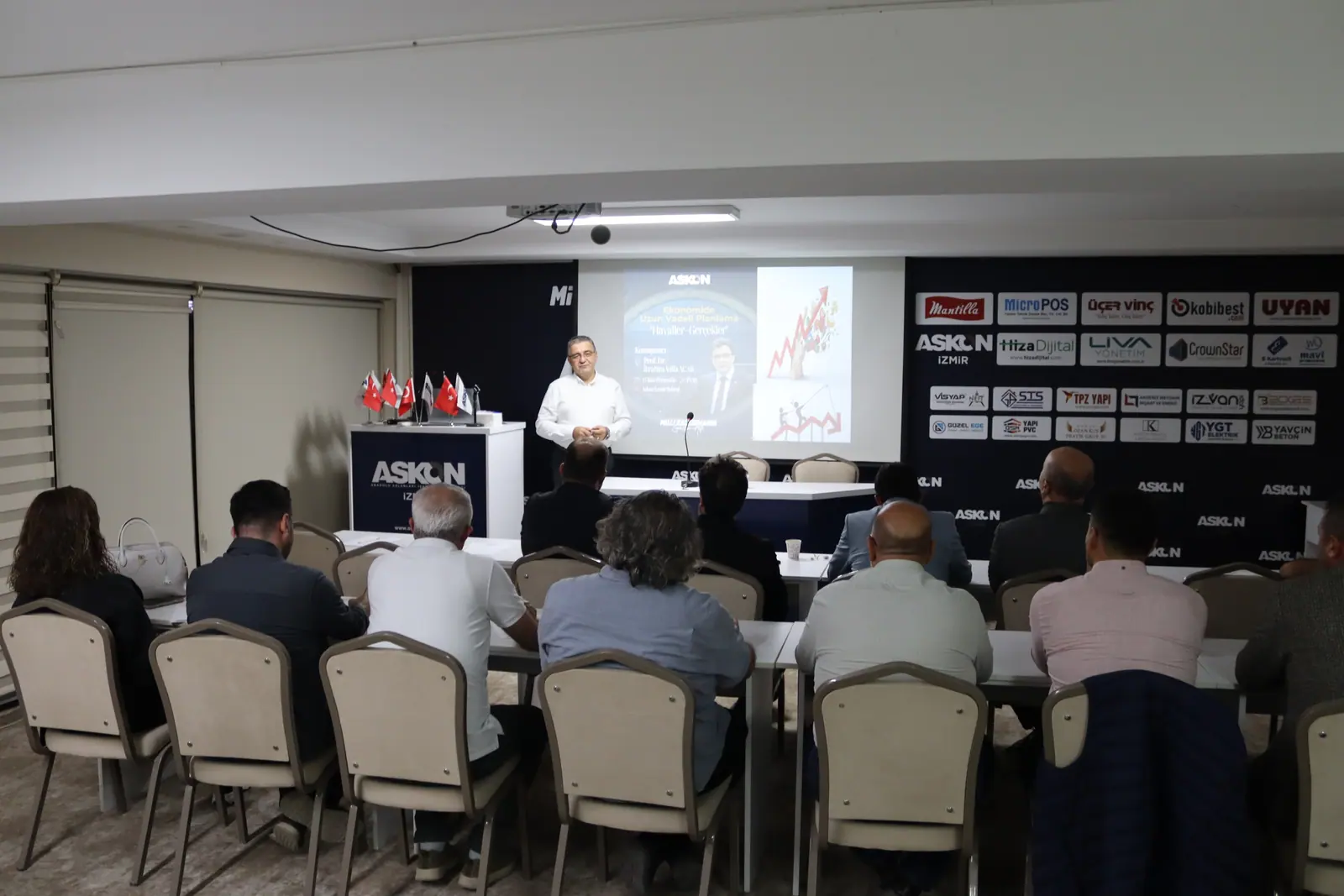 ASKON İzmir’de Ekonomi Gündemi Değerlendirildi — 2. kare