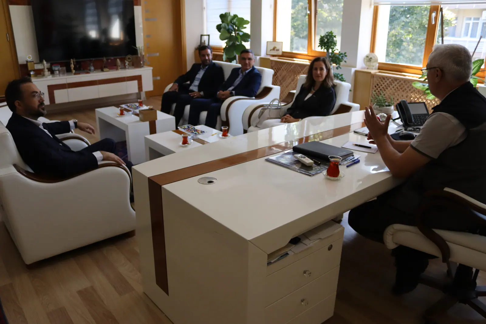 ASKON İzmir’den Ege Orman Bölge Müdürlüğü’ne Ziyaret — 2. kare